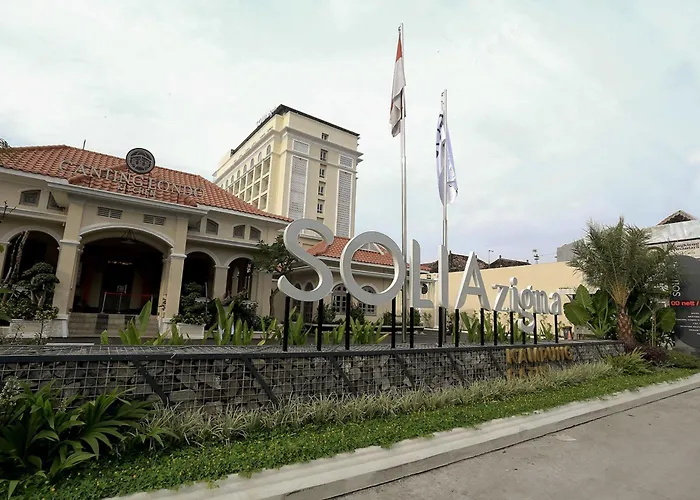 Zigna Kampung Batik Hotel Surakarta 